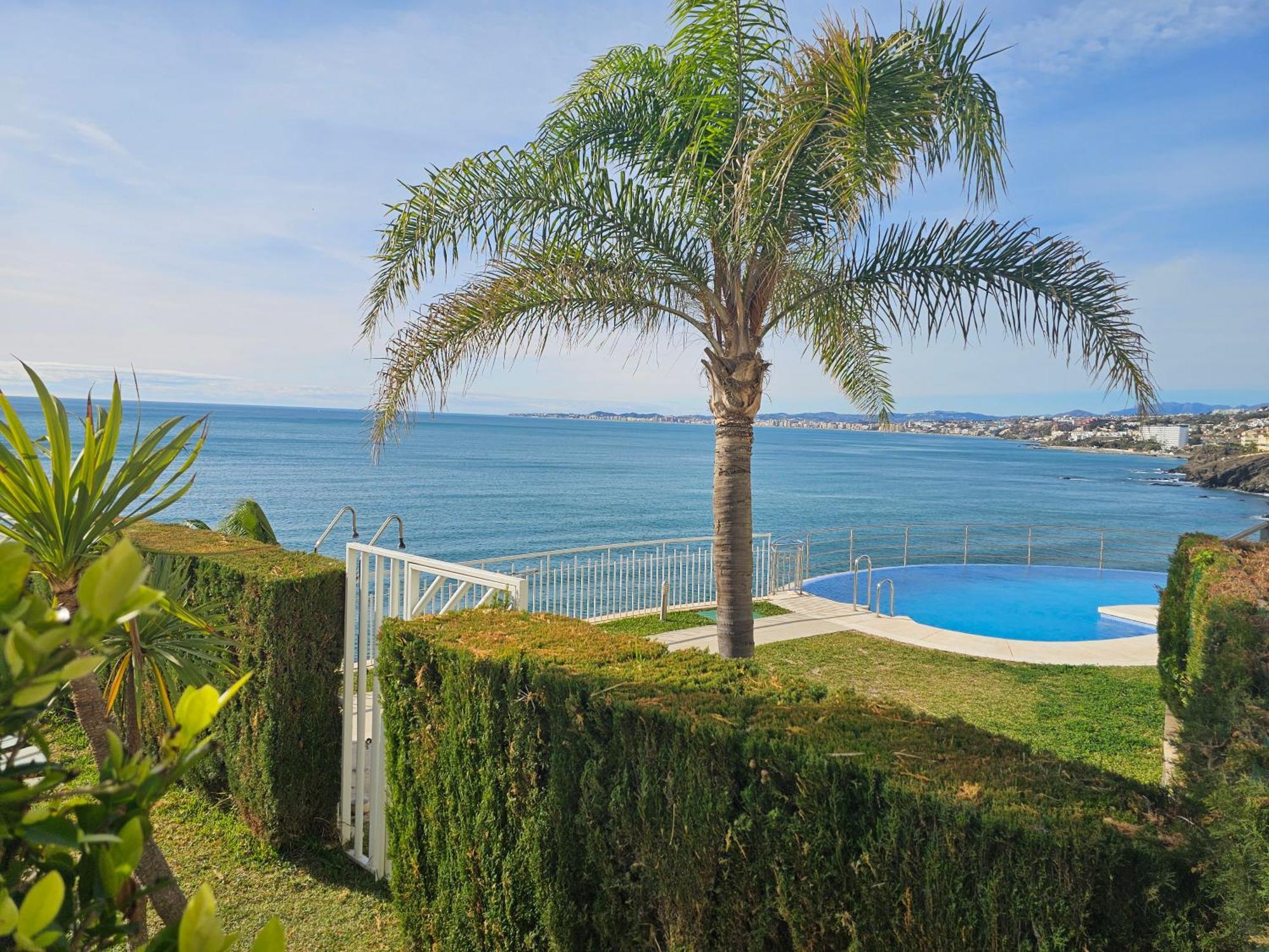 Intercomerciofeja Experiencia De Lujo Benalmádena Buitenkant foto